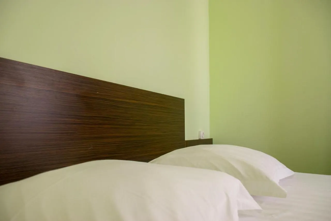 Astana Hotel Almaty 2*,
